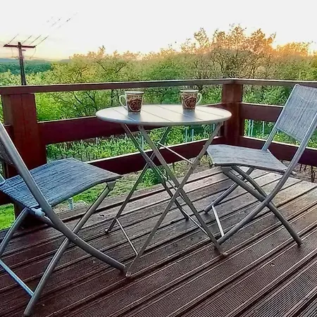 Sziklakert Vendeghaz, Дом отдыха